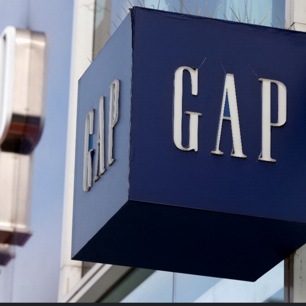 Gap Collection - Picture 2 of 4